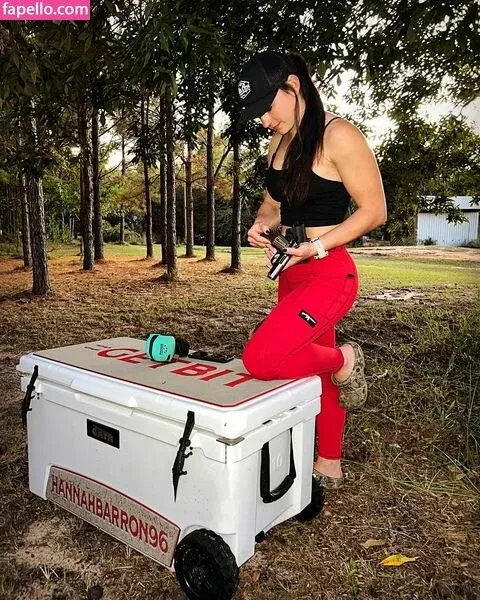 Hannah Barron Onlyfans Photo Gallery 