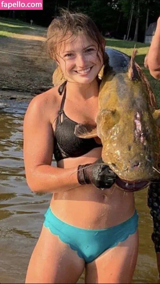 Hannah Barron Onlyfans Photo Gallery 