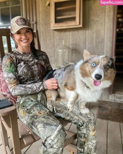 Hannah Barron Onlyfans Photo Gallery 