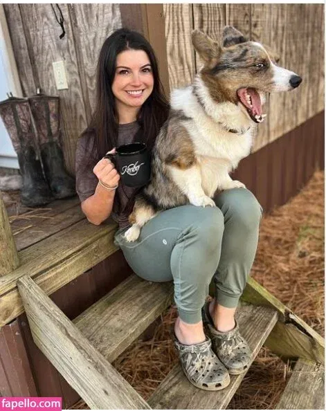 Hannah Barron Onlyfans Photo Gallery 