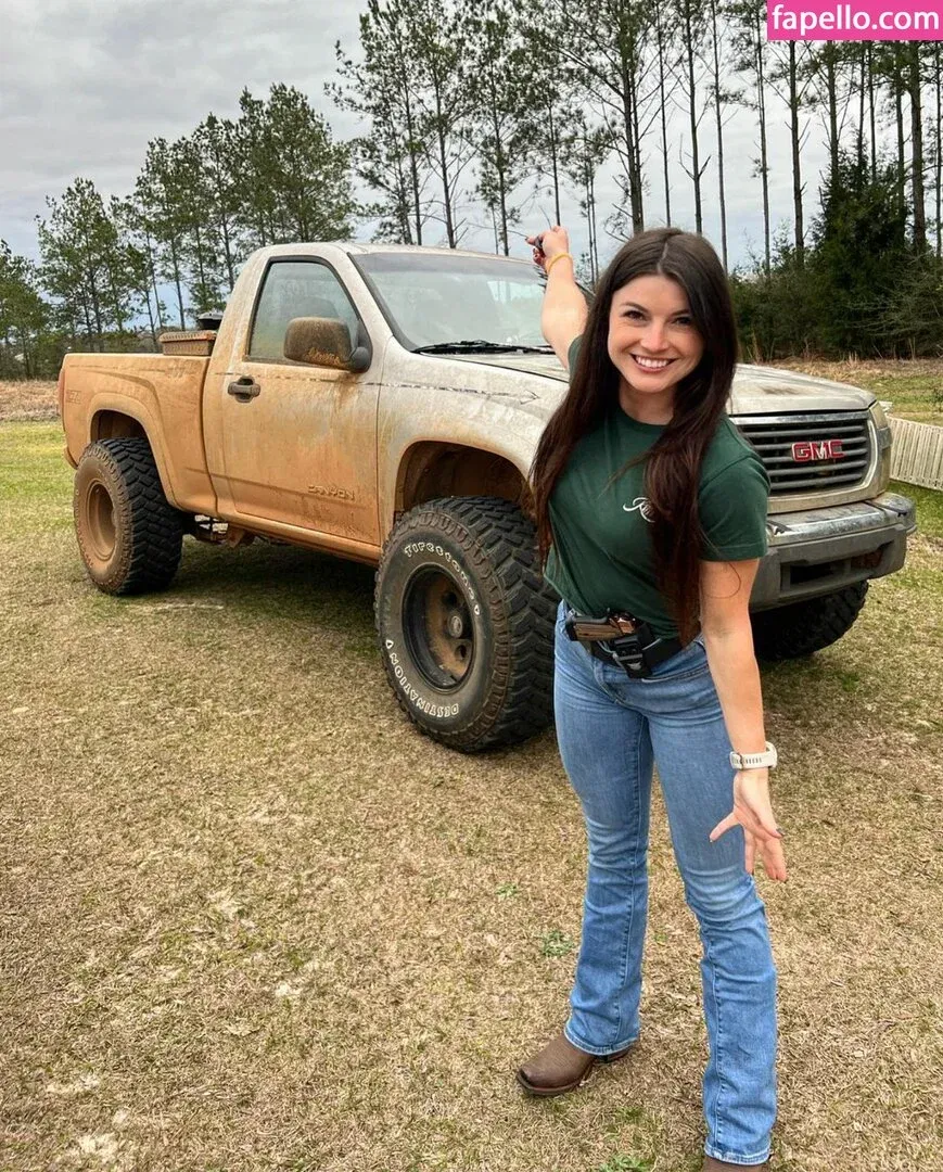 Hannah Barron Onlyfans Photo Gallery 