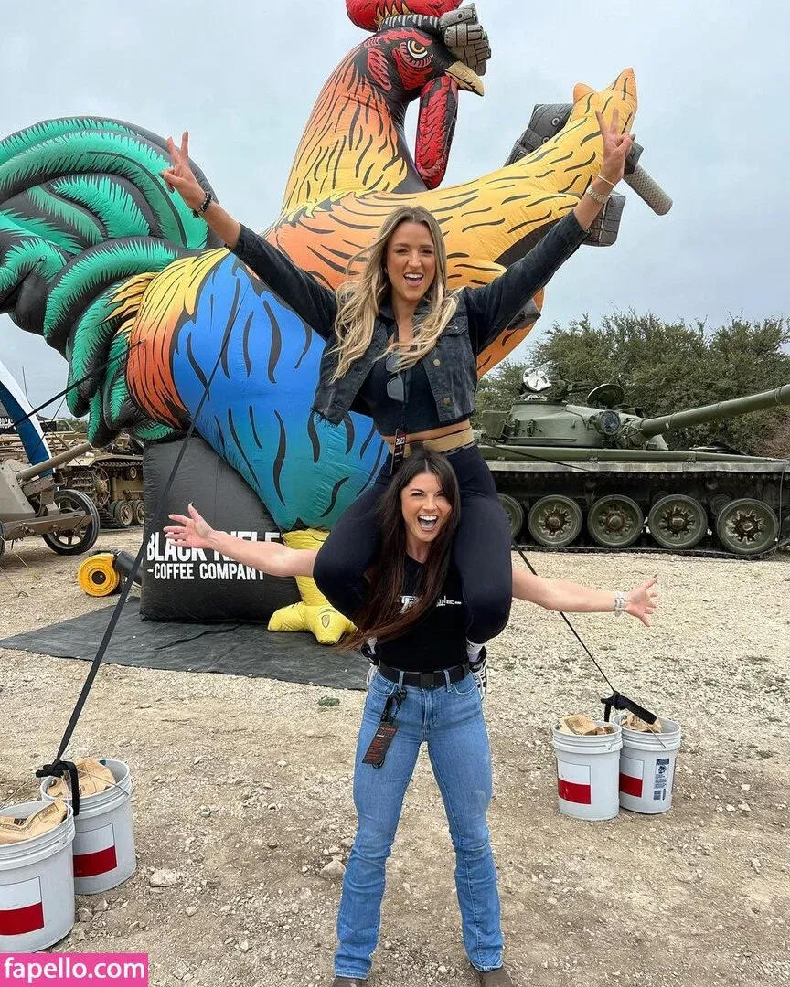 Hannah Barron Onlyfans Photo Gallery 