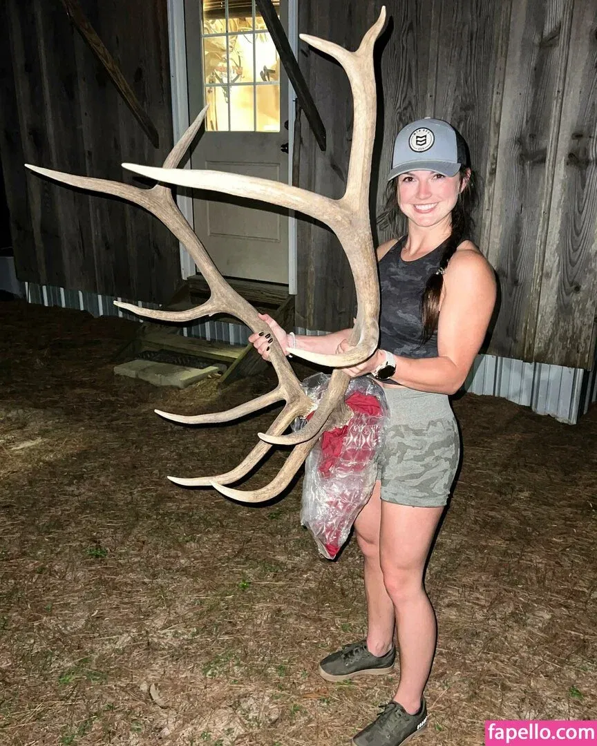 Hannah Barron Onlyfans Photo Gallery 