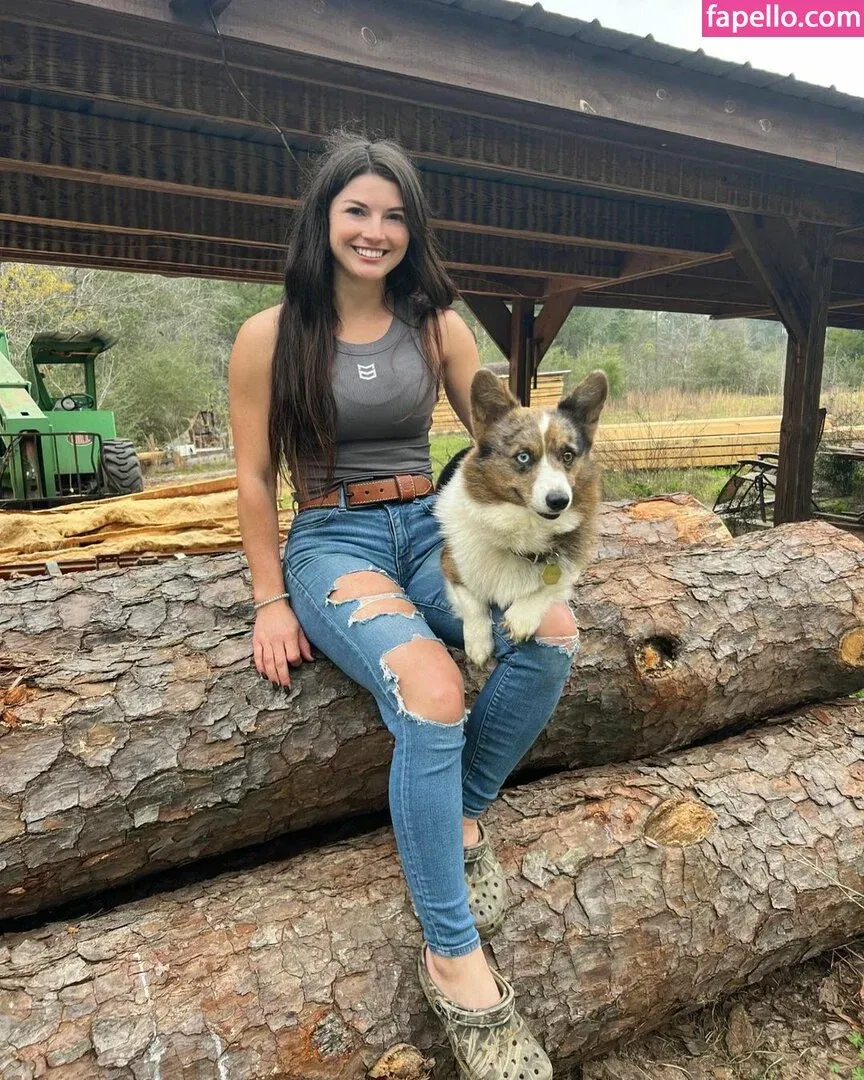 Hannah Barron Onlyfans Photo Gallery 