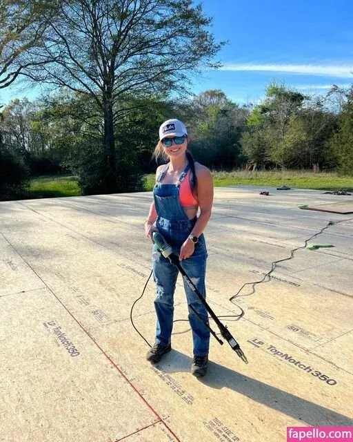 Hannah Barron Onlyfans Photo Gallery 