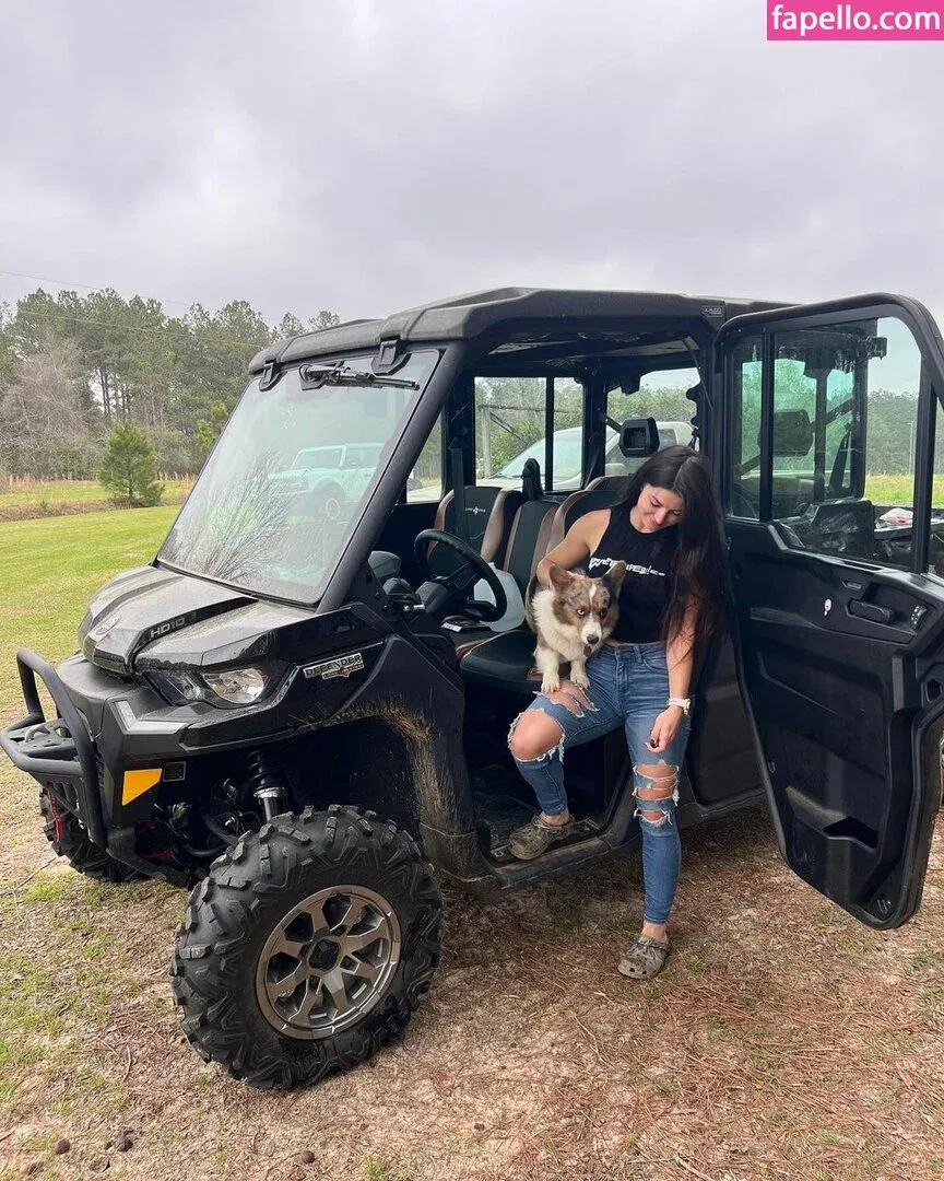 Hannah Barron Onlyfans Photo Gallery 