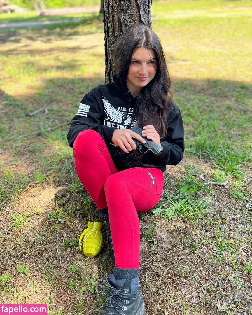 Hannah Barron Onlyfans Photo Gallery 