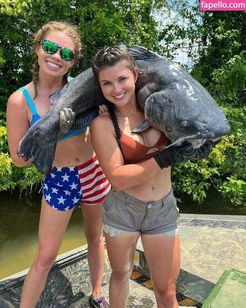 Hannah Barron Onlyfans Photo Gallery 