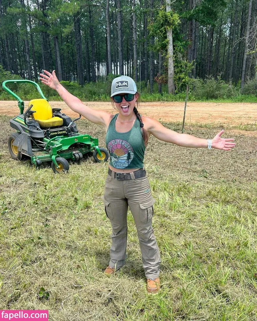 Hannah Barron Onlyfans Photo Gallery 