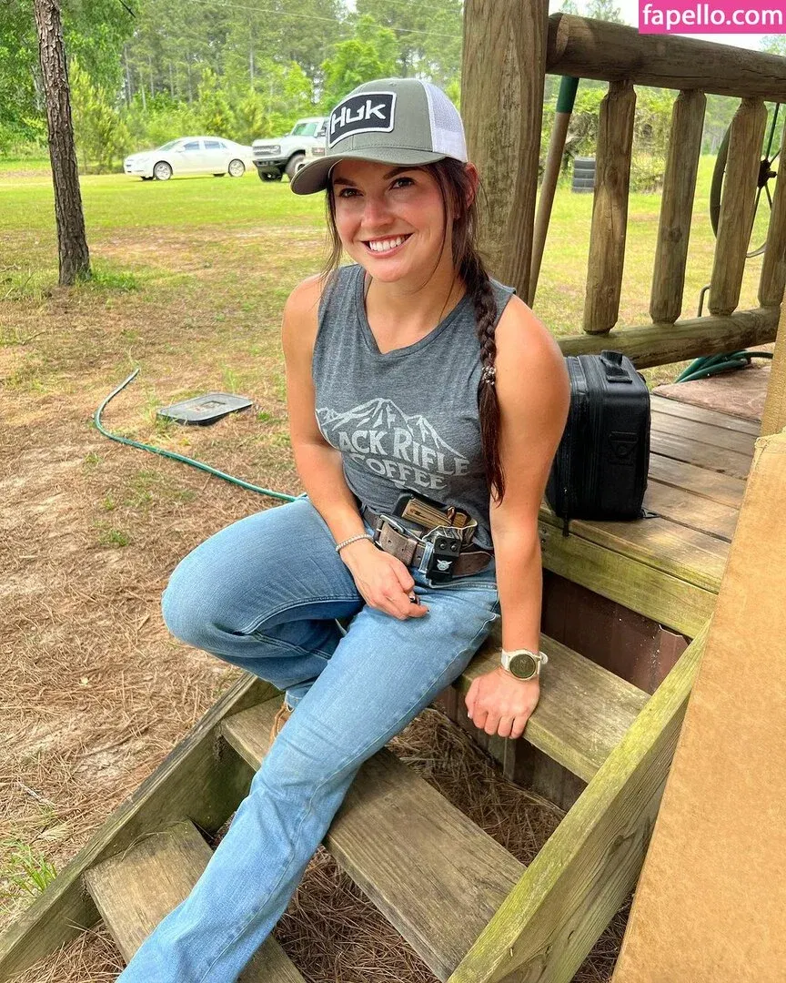 Hannah Barron Onlyfans Photo Gallery 