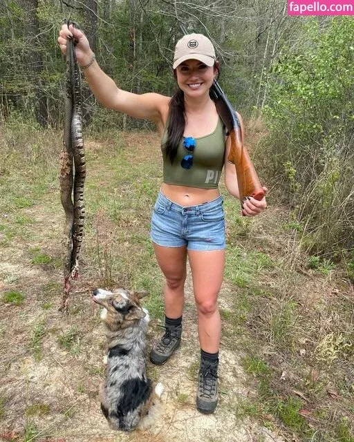 Hannah Barron Onlyfans Photo Gallery 