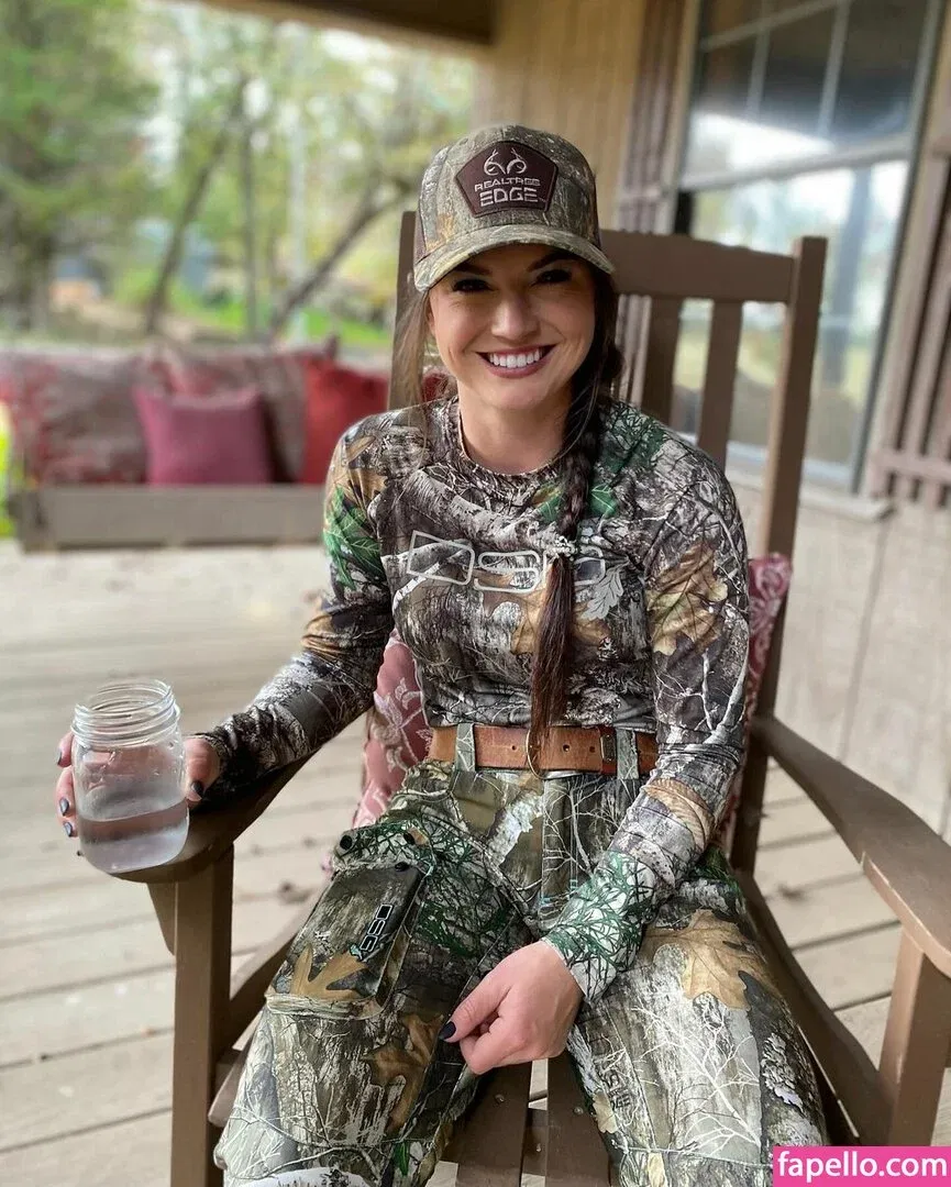 Hannah Barron Onlyfans Photo Gallery 