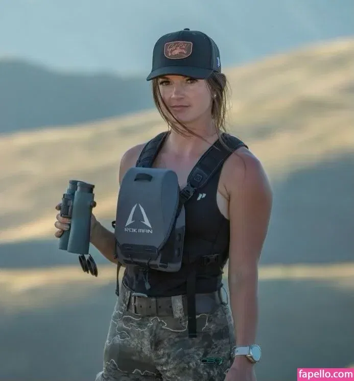 Hannah Barron Onlyfans Photo Gallery 