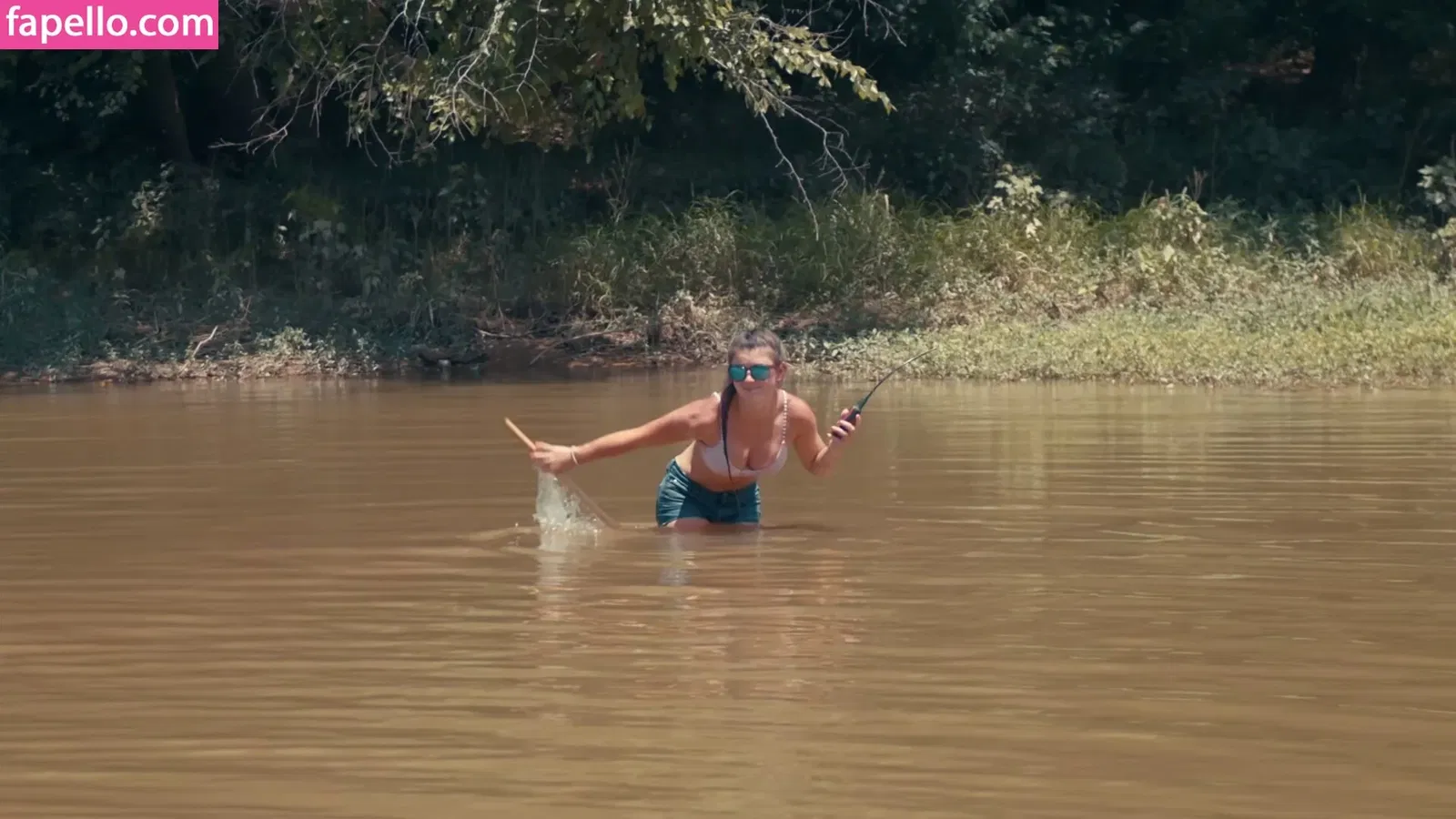 Hannah Barron Onlyfans Photo Gallery 