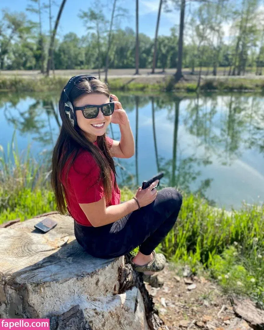 Hannah Barron Onlyfans Photo Gallery 