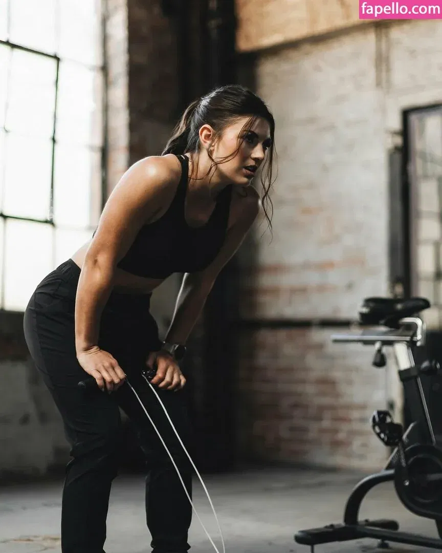 Hannah Barron Onlyfans Photo Gallery 