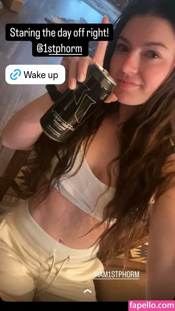 Hannah Barron Onlyfans Photo Gallery 