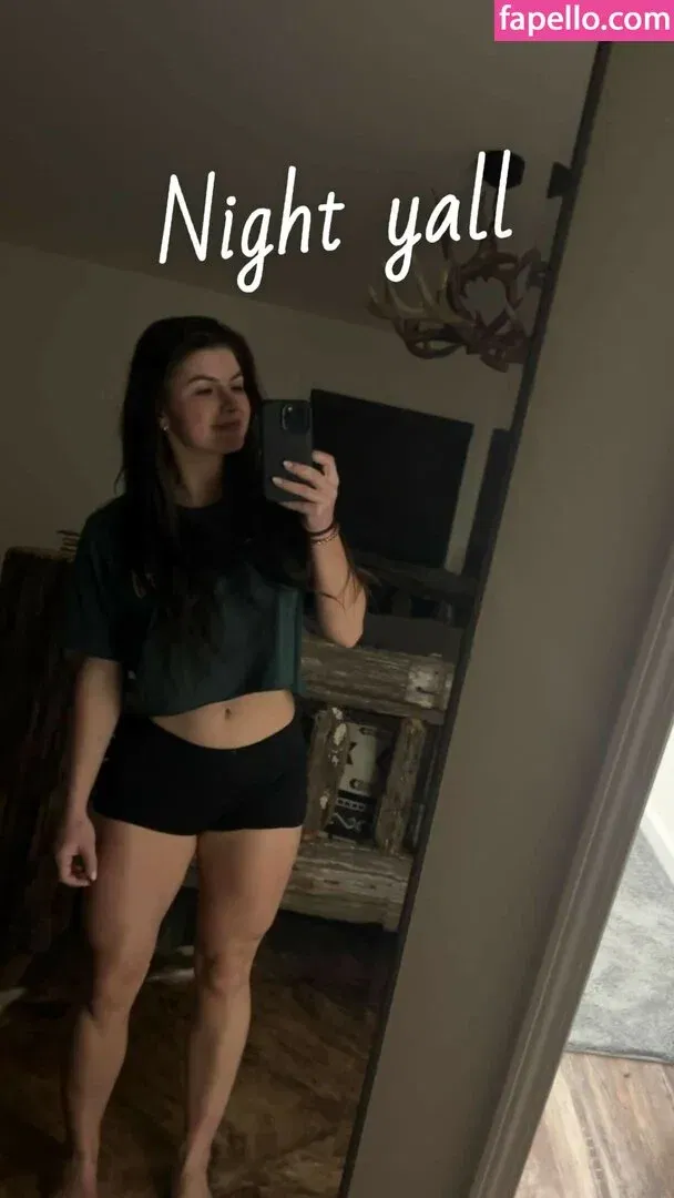 Hannah Barron Onlyfans Photo Gallery 