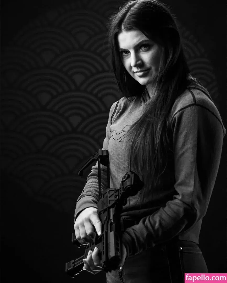 Hannah Barron Onlyfans Photo Gallery 