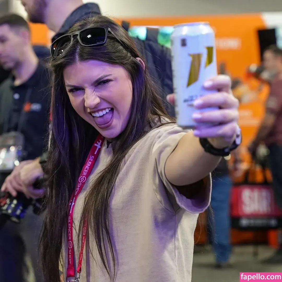 Hannah Barron Onlyfans Photo Gallery 