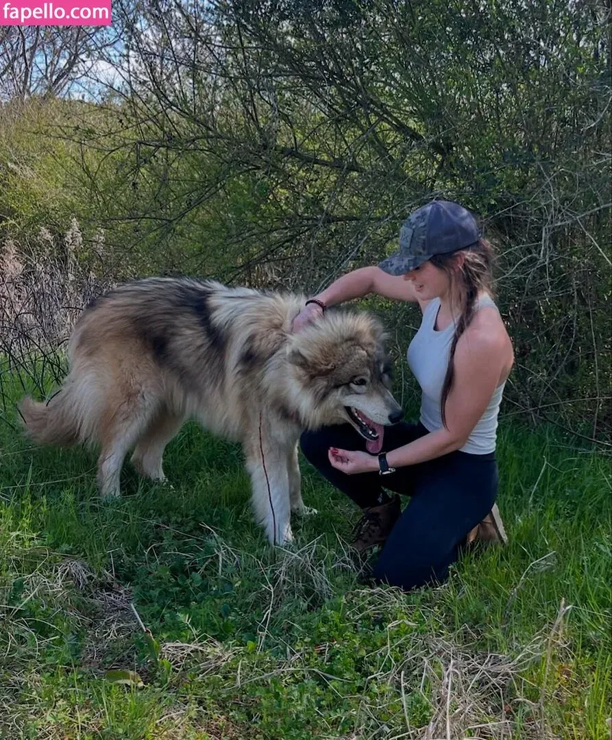 Hannah Barron Onlyfans Photo Gallery 