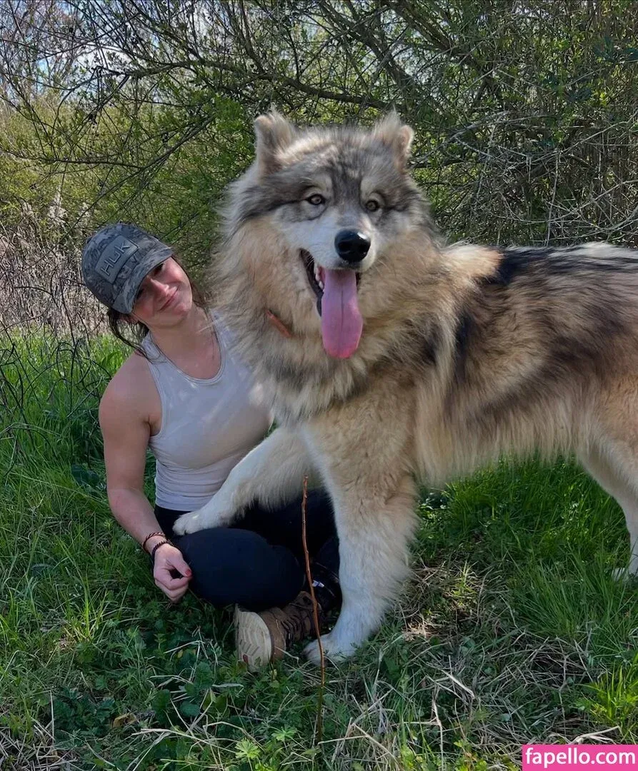 Hannah Barron Onlyfans Photo Gallery 