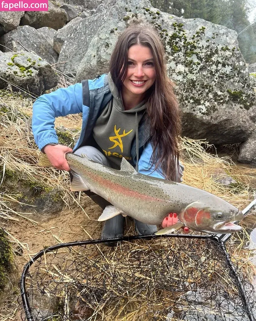 Hannah Barron Onlyfans Photo Gallery 