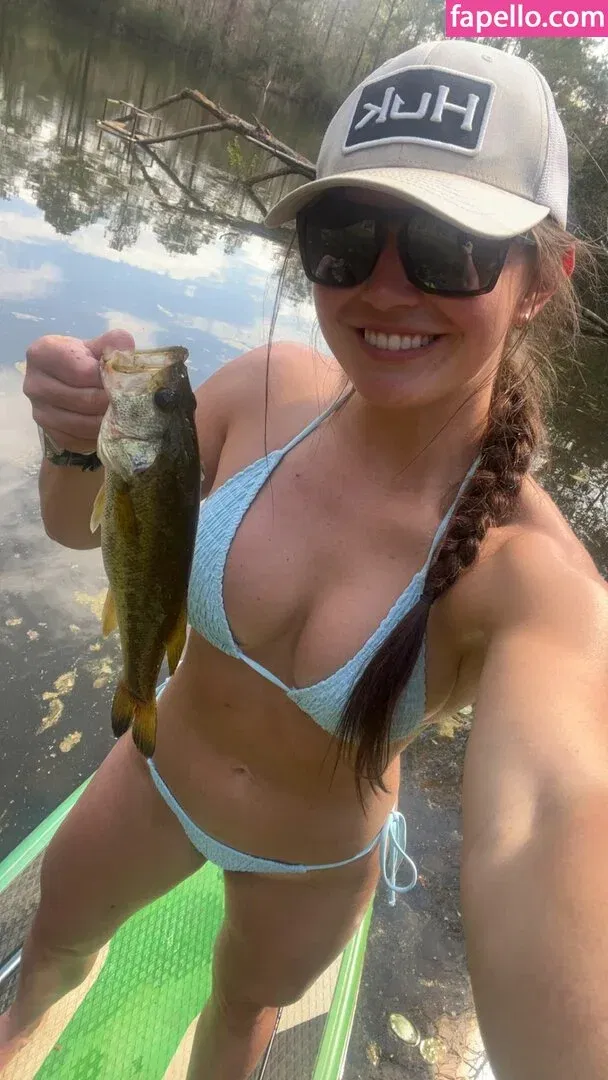 Hannah Barron Onlyfans Photo Gallery 