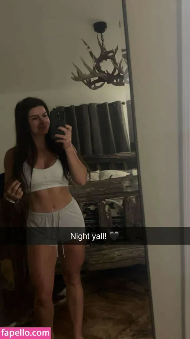 Hannah Barron Onlyfans Photo Gallery 