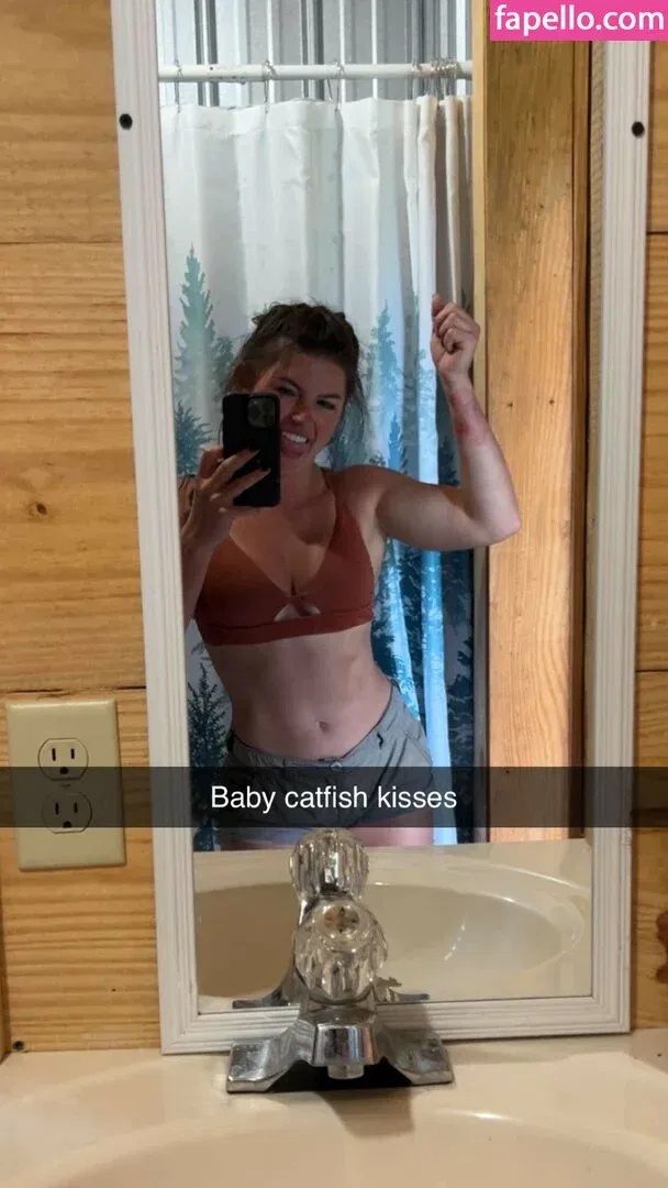 Hannah Barron Onlyfans Photo Gallery 