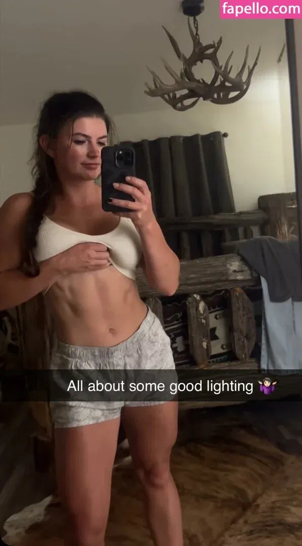 Hannah Barron Onlyfans Photo Gallery 