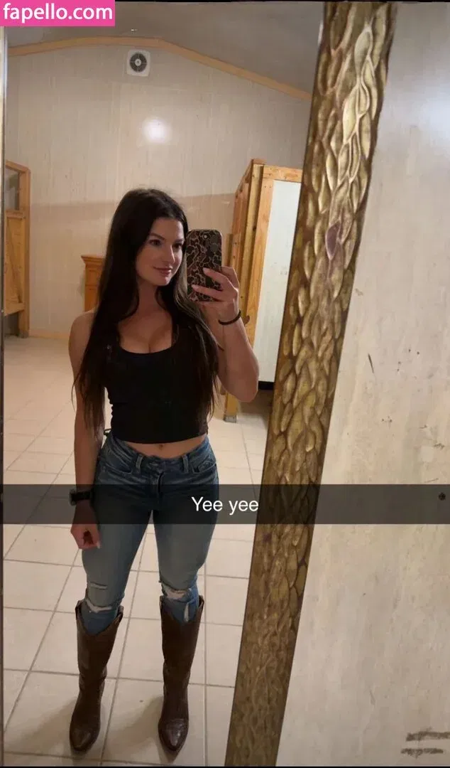 Hannah Barron Onlyfans Photo Gallery 