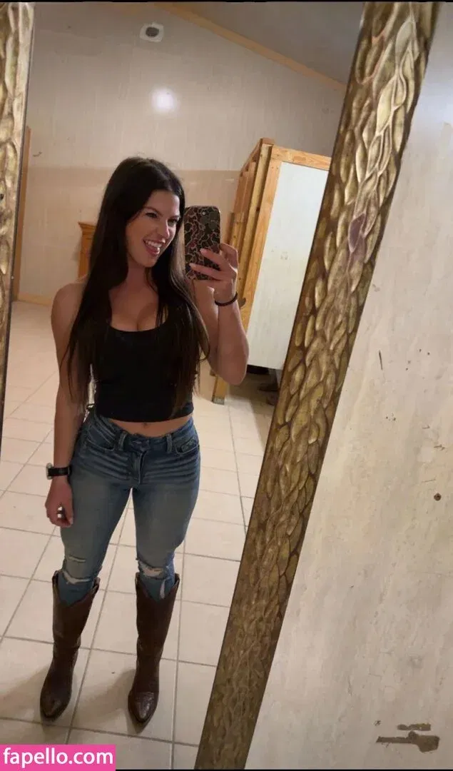 Hannah Barron Onlyfans Photo Gallery 