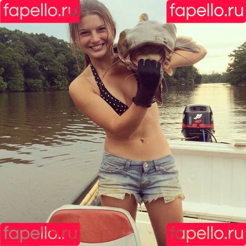 Hannah Barron Onlyfans Photo Gallery 