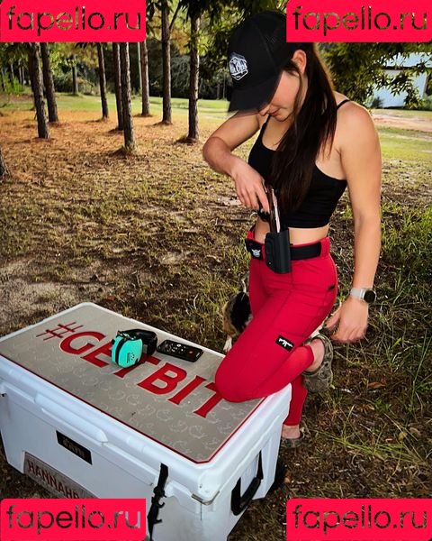 Hannah Barron Onlyfans Photo Gallery 