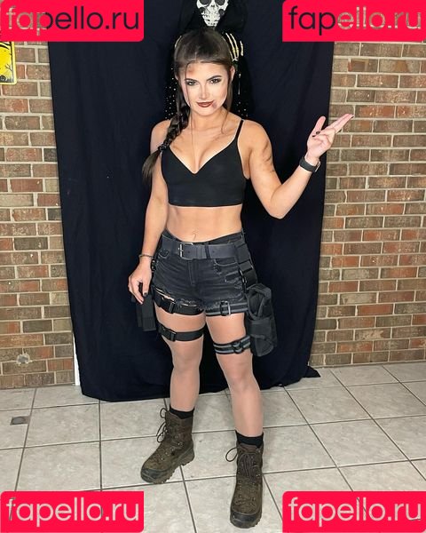 Hannah Barron Onlyfans Photo Gallery 