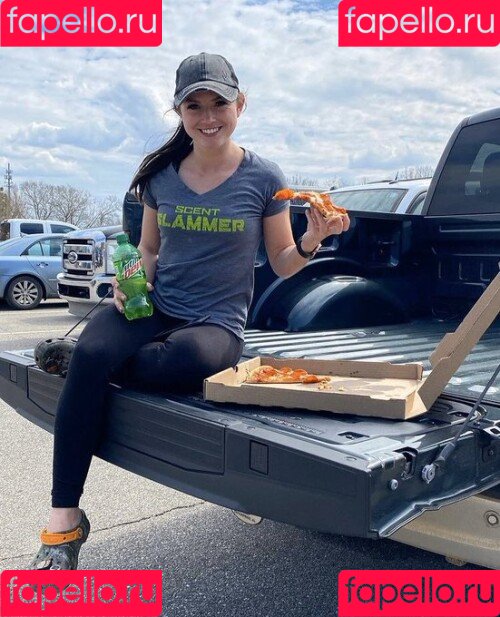 Hannah Barron Onlyfans Photo Gallery 