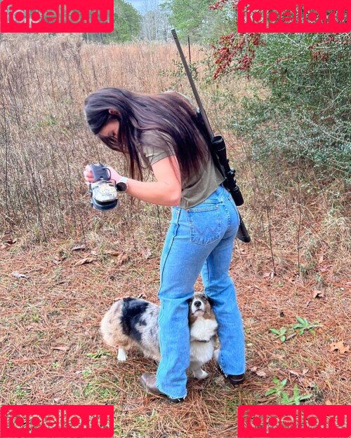 Hannah Barron Onlyfans Photo Gallery 