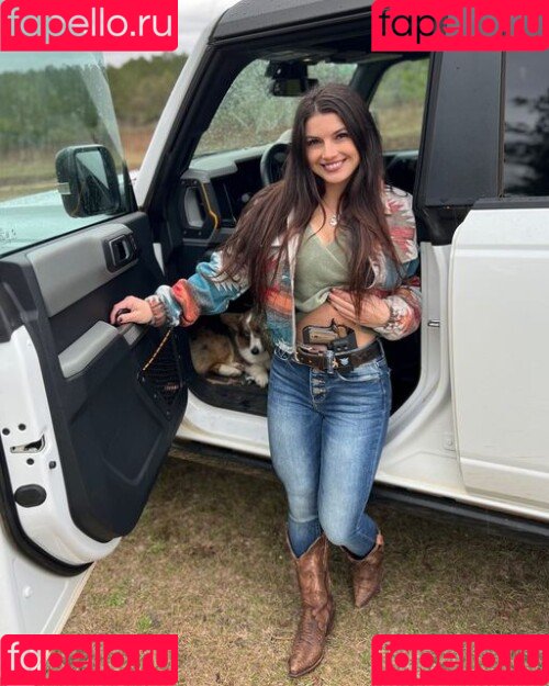 Hannah Barron Onlyfans Photo Gallery 