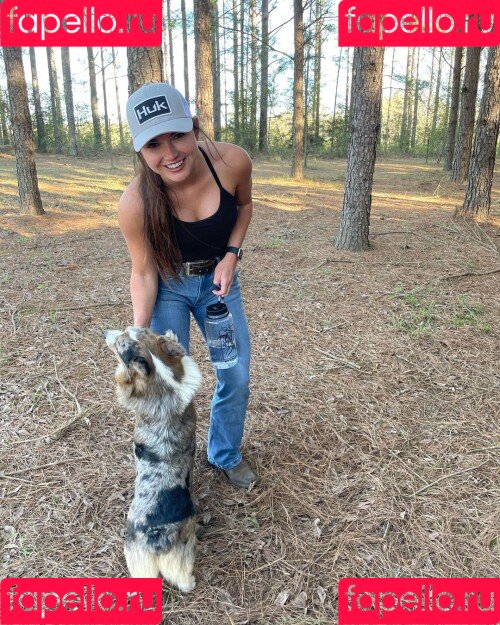 Hannah Barron Onlyfans Photo Gallery 