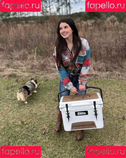 Hannah Barron Onlyfans Photo Gallery 