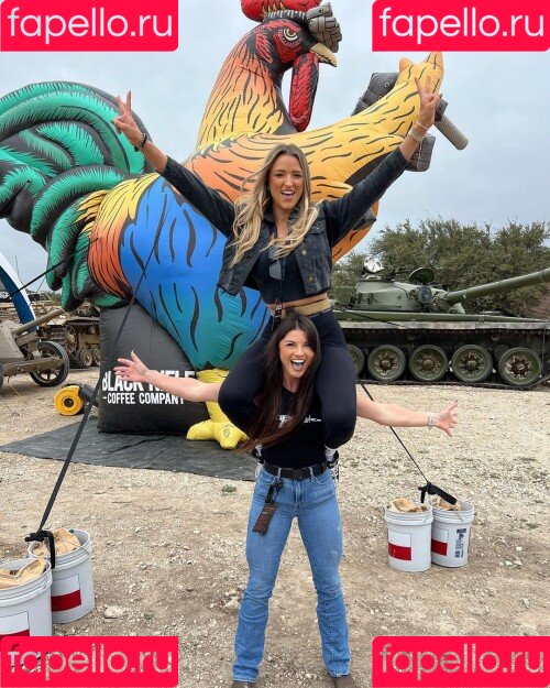 Hannah Barron Onlyfans Photo Gallery 