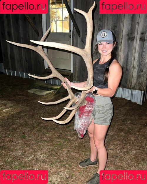 Hannah Barron Onlyfans Photo Gallery 