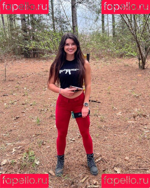 Hannah Barron Onlyfans Photo Gallery 