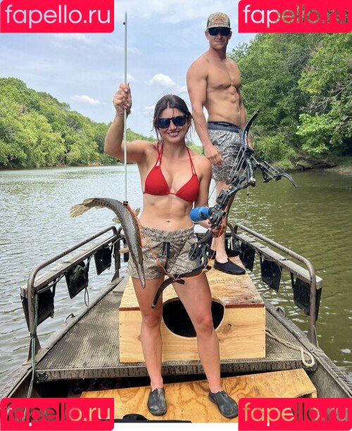 Hannah Barron Onlyfans Photo Gallery 