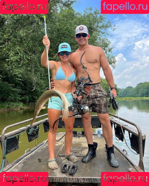 Hannah Barron Onlyfans Photo Gallery 