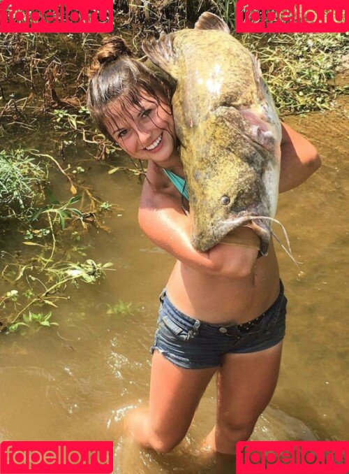 Hannah Barron Onlyfans Photo Gallery 