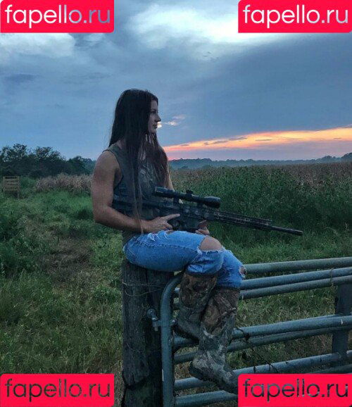 Hannah Barron Onlyfans Photo Gallery 