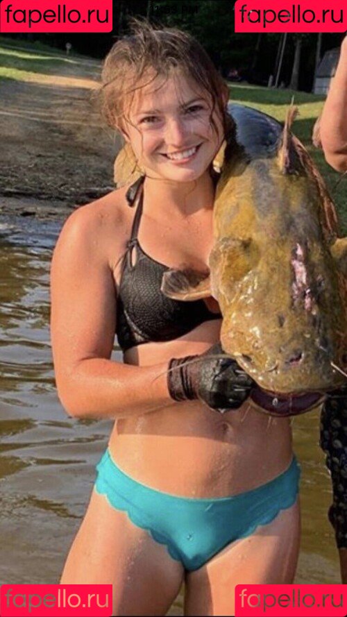 Hannah Barron Onlyfans Photo Gallery 