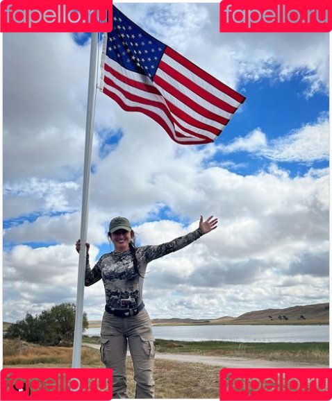 Hannah Barron Onlyfans Photo Gallery 